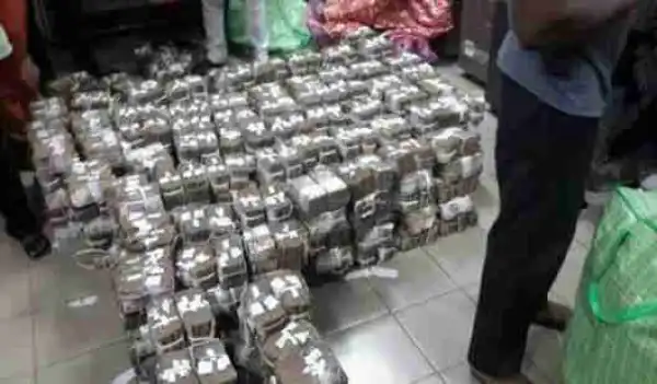 Unbelievable: How 55 Politicians And Others Stole N1.3 Trillion From The National Purse